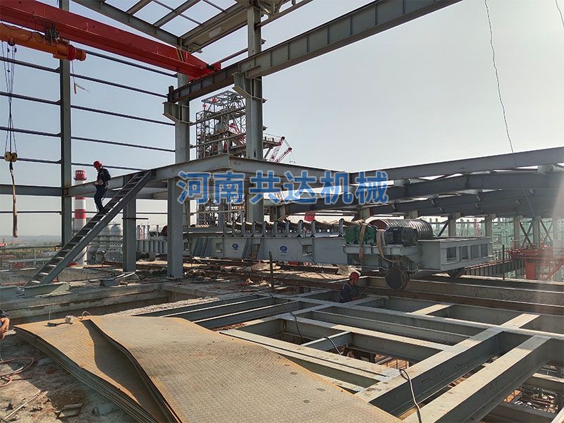 梭式布料器發(fā)貨并指導安裝